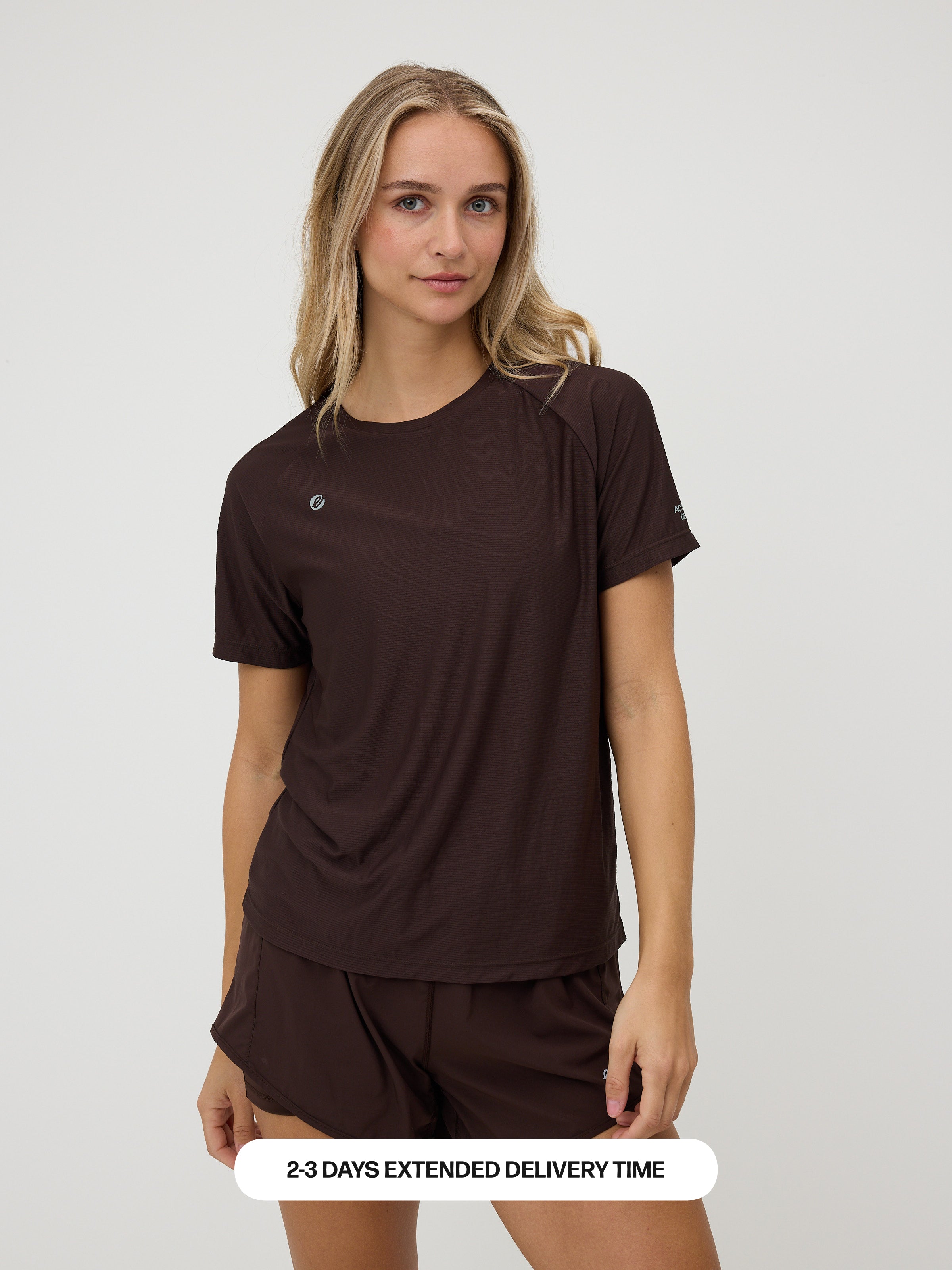 Lecia Tee