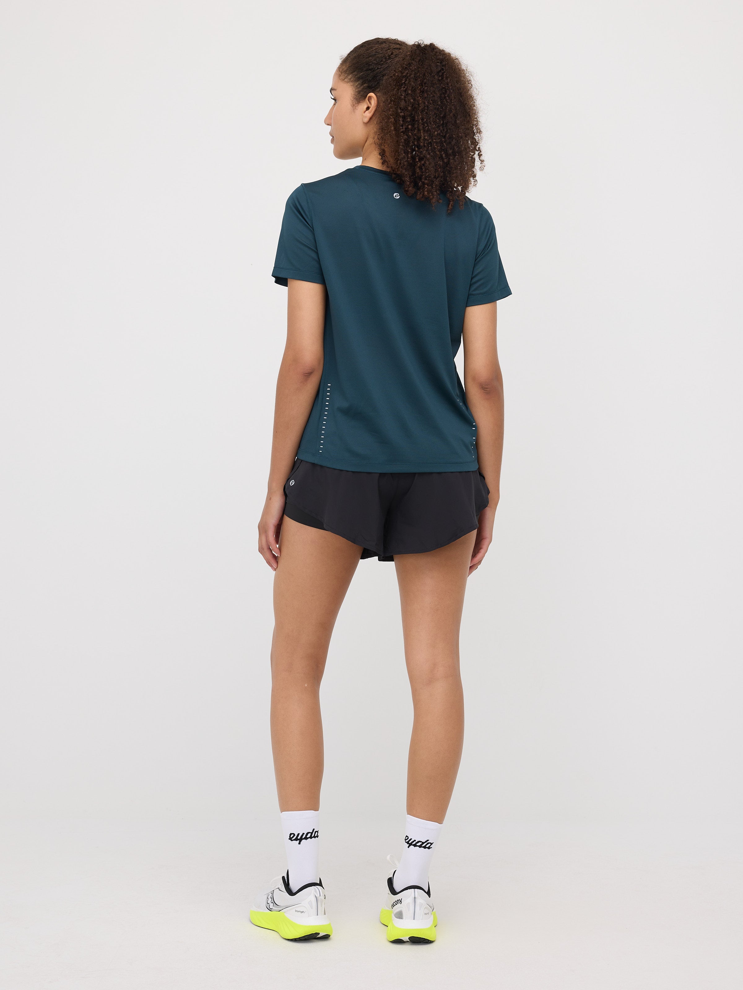 Freja Tee