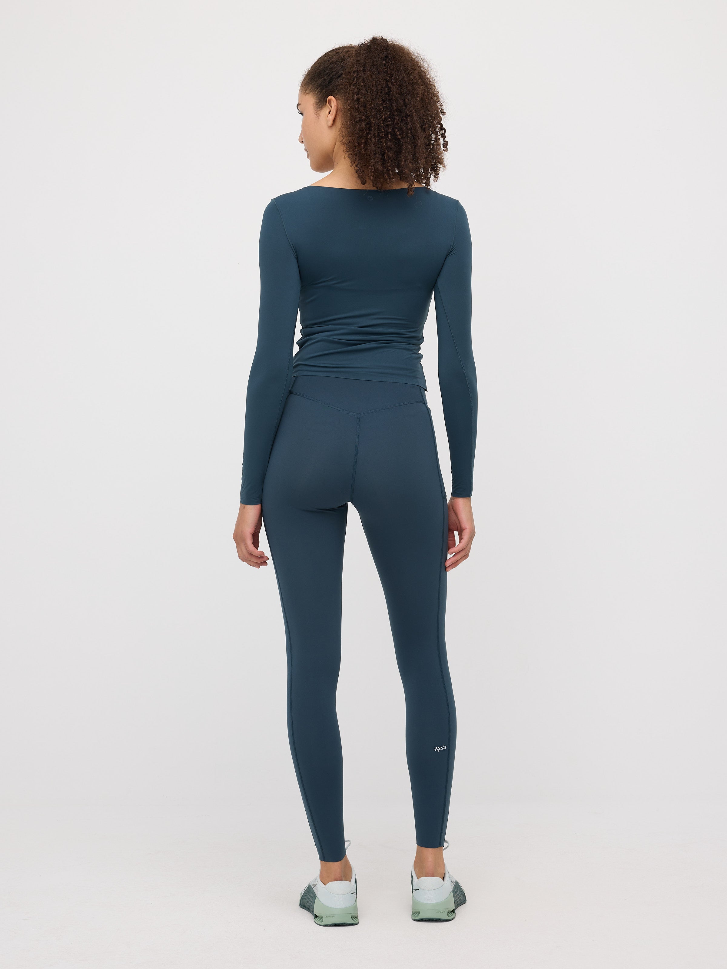 Stella Long Sleeve