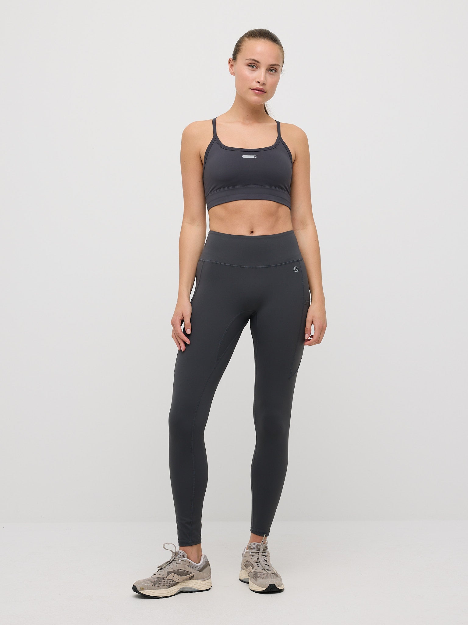 Ellie Ultralight Pocket Leggings
