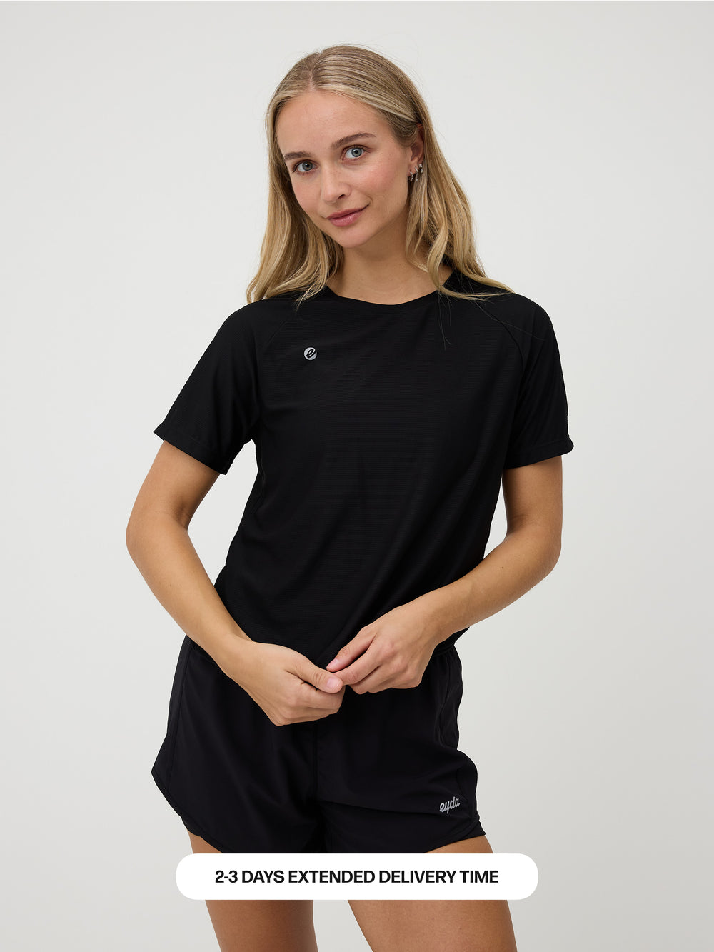 Lecia Tee