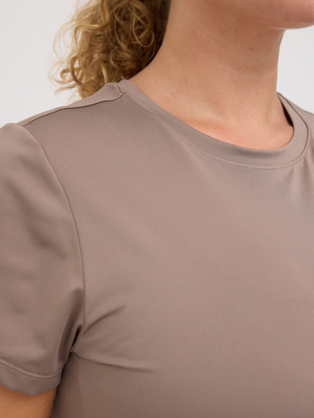Chloe Tee