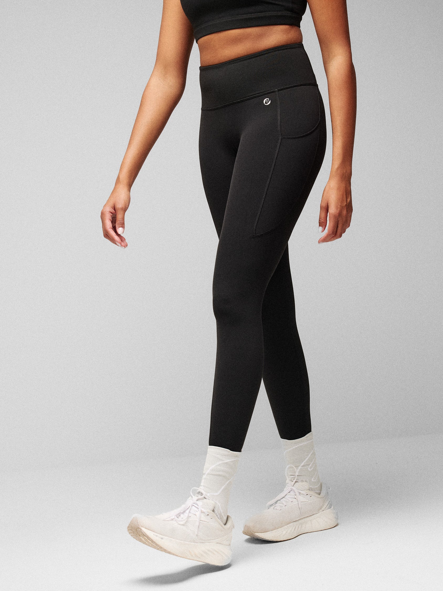 Ellie Ultralight Pocket Leggings