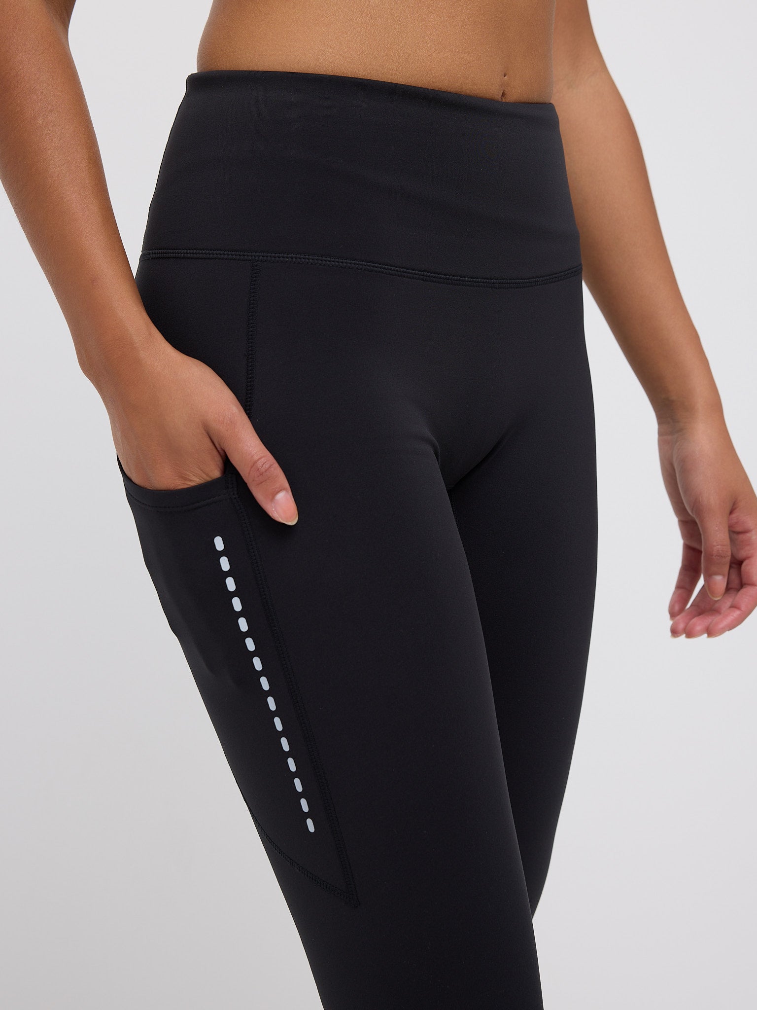 Ellie Winter Pocket Tights