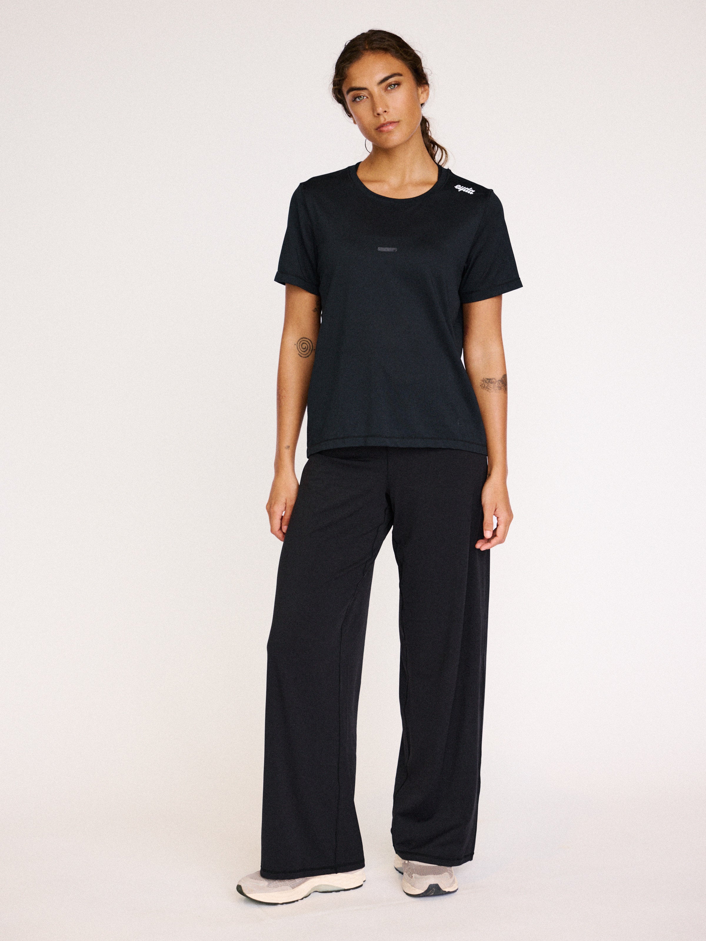 Freja Tee
