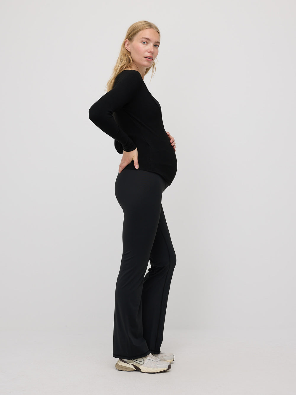 Milla Preggo Flare Pants