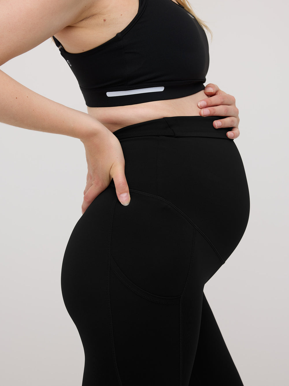 Milla Ultralight Preggo Pocket Tights