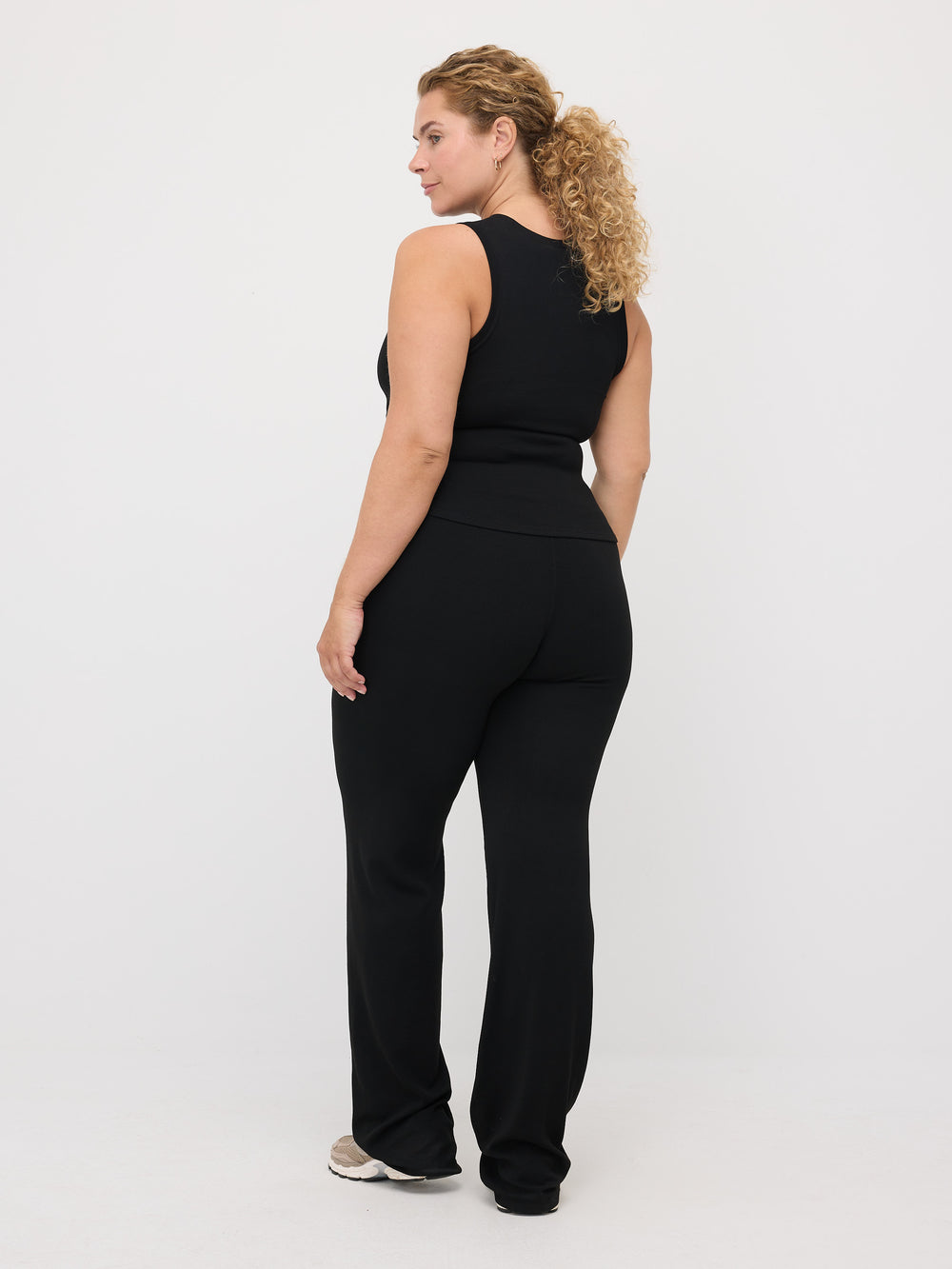 Scarlet Built In Support Top