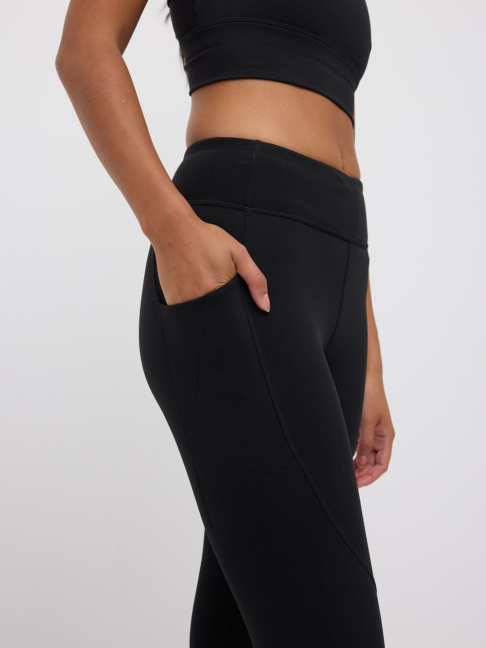 Trine Ultralight Pocket Leggings