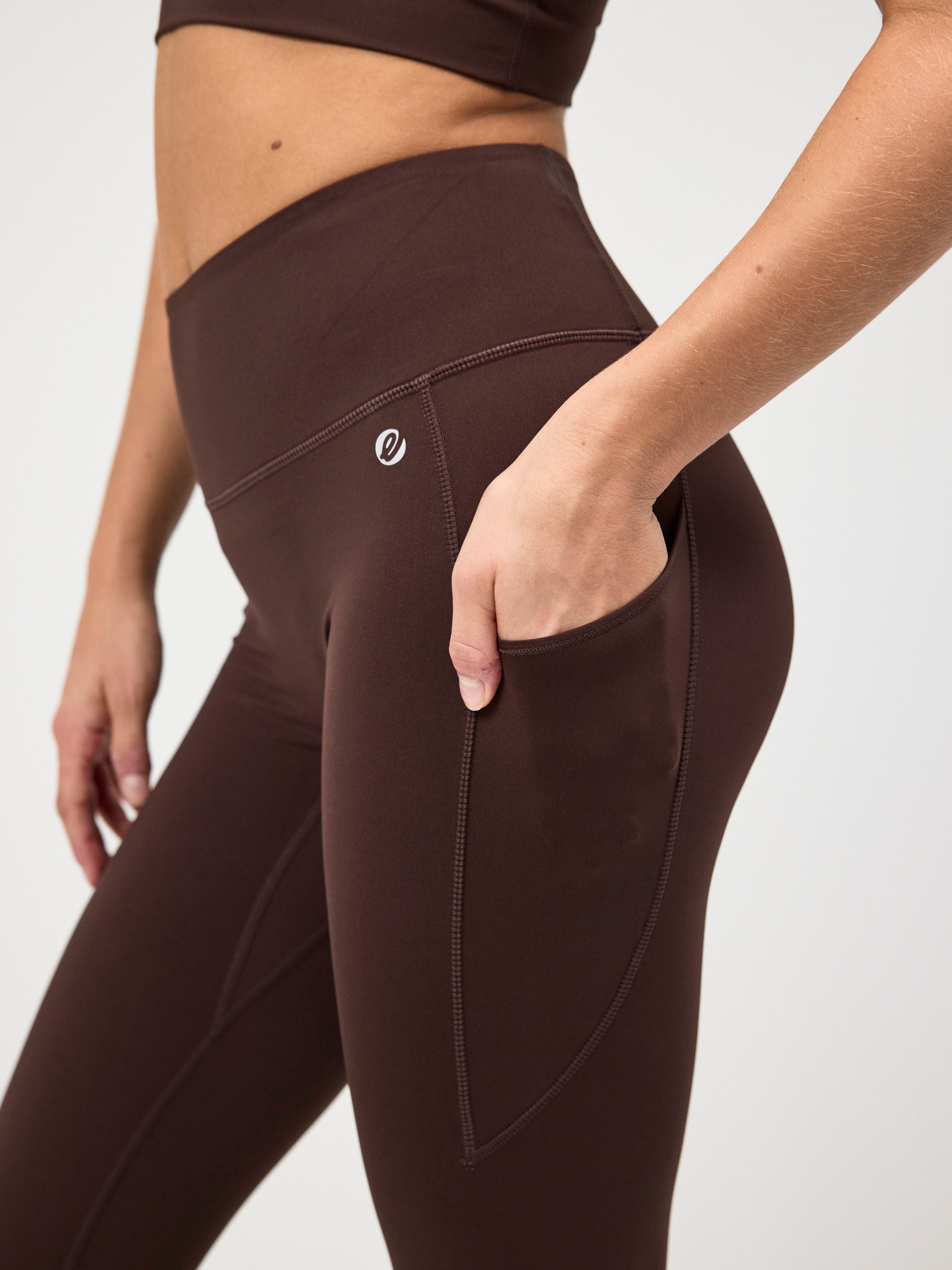 Ellie Ultralight Pocket Leggings