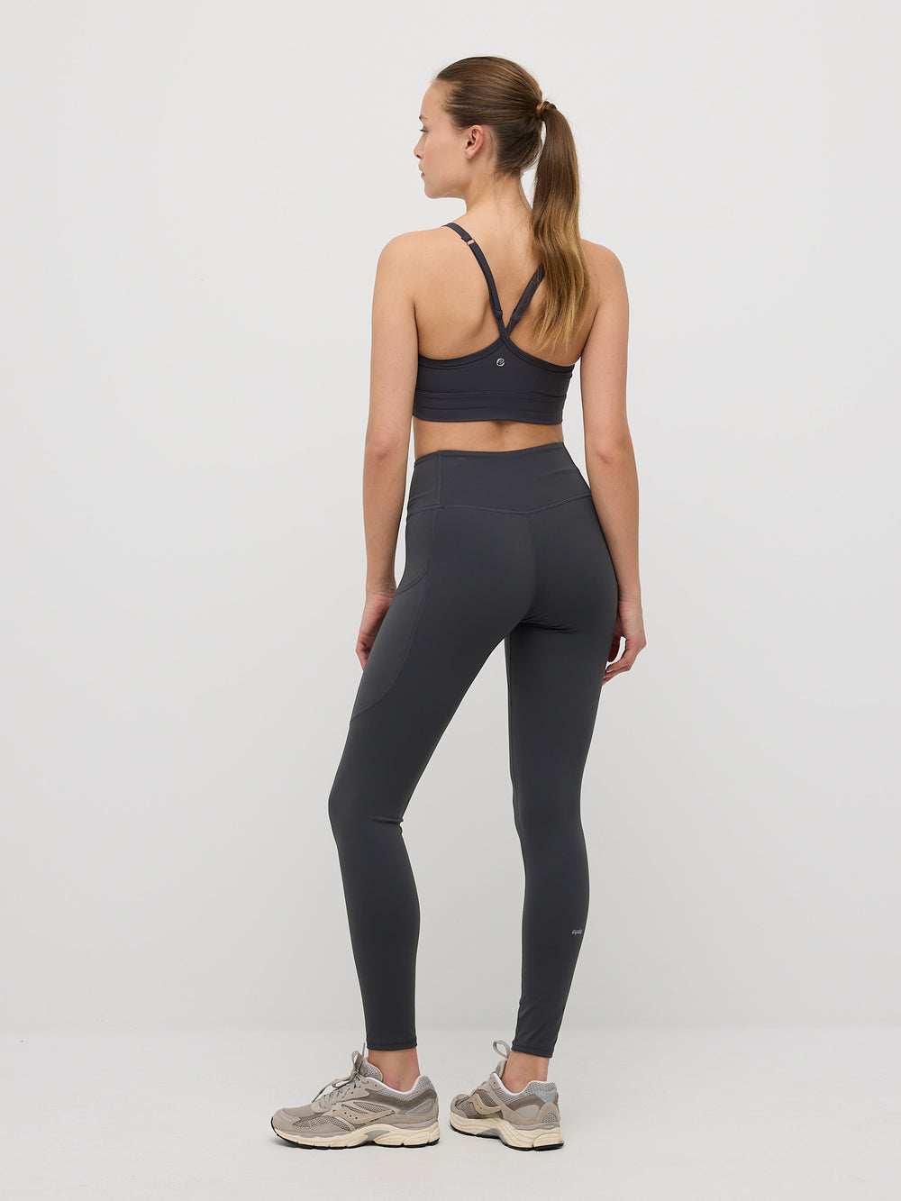 Ellie Ultralight Pocket Leggings